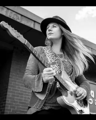 Joanne Shaw Taylor Phoenix